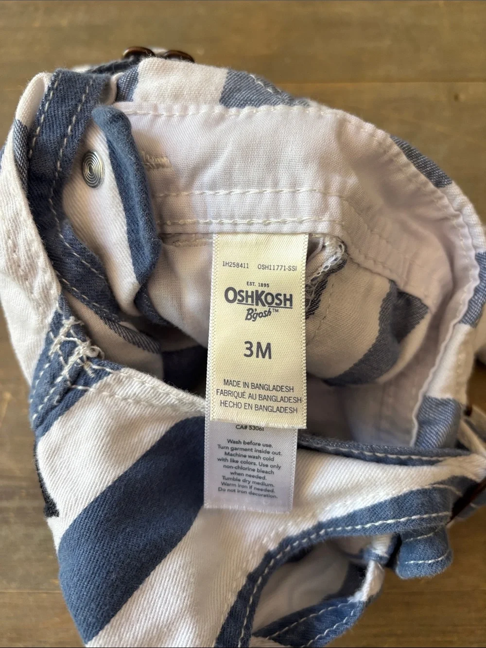 Oshkosh B’Gosh baby pinstriped shortalls